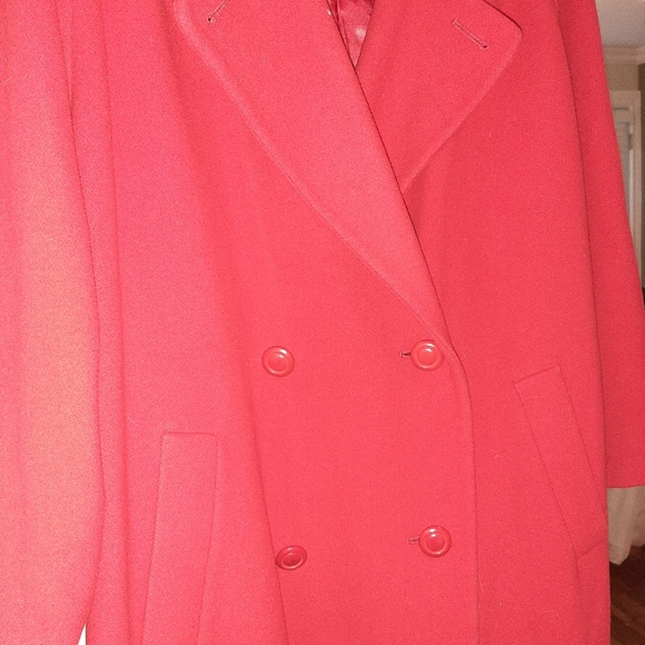VINTAGE AQUASCUTUM OF LONDON CANADA RED - Picture 8 of 9
